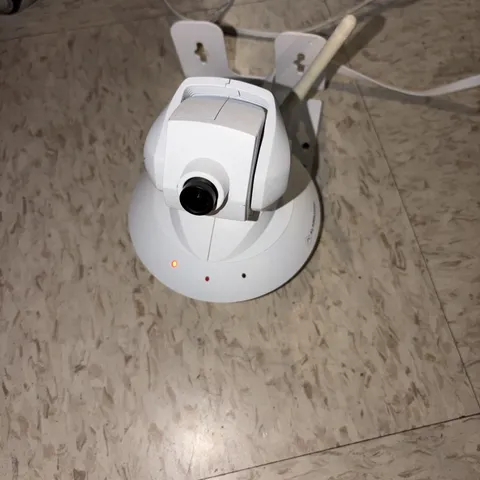 Vivint IP Video Wireless Camera ADC-V620PT Pan & Tilt Alarm.com