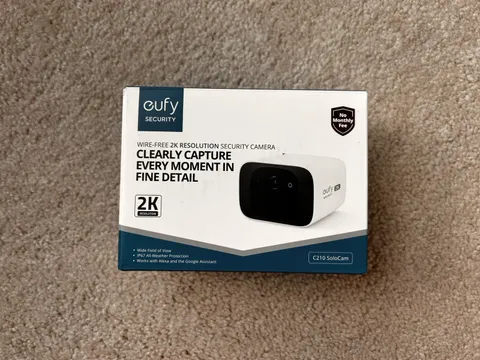 Eufy C210 Wireless Outdoor Security SoloCam 2K Smart - White