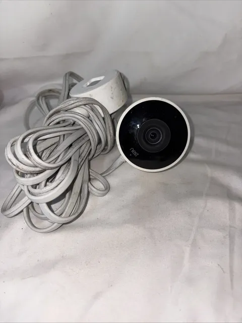 Google Nest 1st Generation A0033 White Weatherproof Night Vision Outdoor Camera