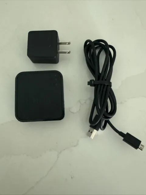 Blink XT Sync Module With Charger And Cable