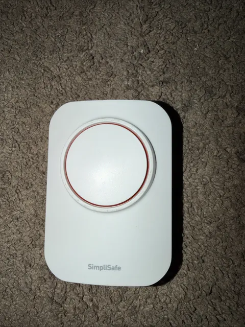 SimpliSafe Extra Siren 105dB Security System SSWS3 Missing Mount