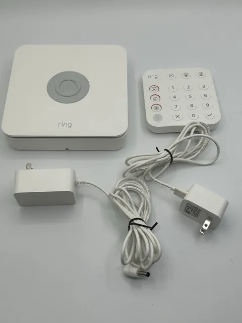 Ring Alarm Base Station US Z Wave 4HB1U9-0EN0 Keypad 5AT2S7