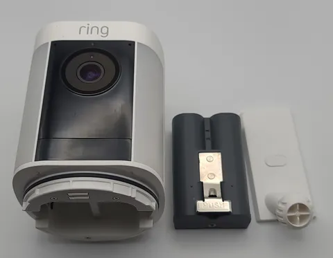 Ring Spotlight Cam Pro 5E62E9 White Outdoor Wireless Security Camera - READ!
