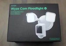 Wyze Cam Floodlight v2 white