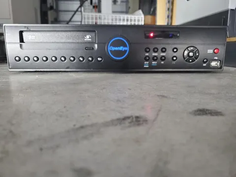 OpenEye E-Series 4 Channel H.264 Digital Video Recorder OE3-E12004-500 - Tested