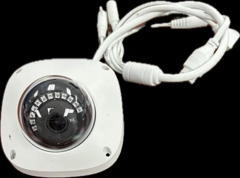 Eagle Eye Networks EN-CDUM-008b Dome IP Security Camera – PoE / 12V