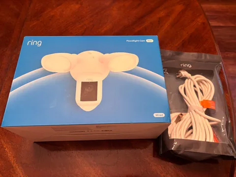 Ring Floodlight Cam Pro (Newest Model) White + Plug-In Mount | Open Box | Never