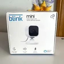 Blink Mini Indoor HD Wi-Fi Camera, White