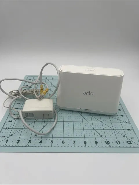ARLO PRO BASE STATION VMB4000 - With Power Supply And Ethernet Cable 