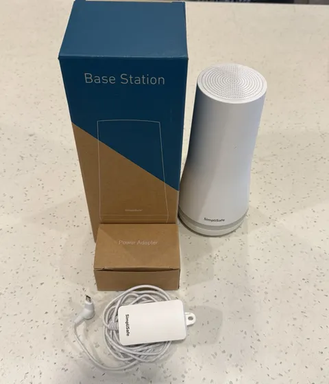 SimpliSafe SSBS3 Base Station Home Security System With Power Cord.