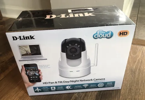 D-Link HD Pan & Tilt Day/Night Network Cloud Camera — New & Sealed