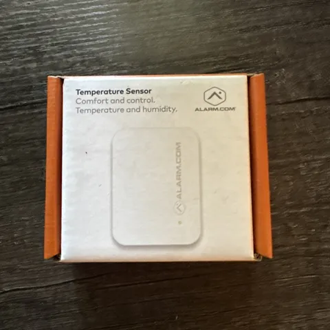 Alarm.com ADC-S40-T Temperature - Humidity Sensor Brand New Sealed Box