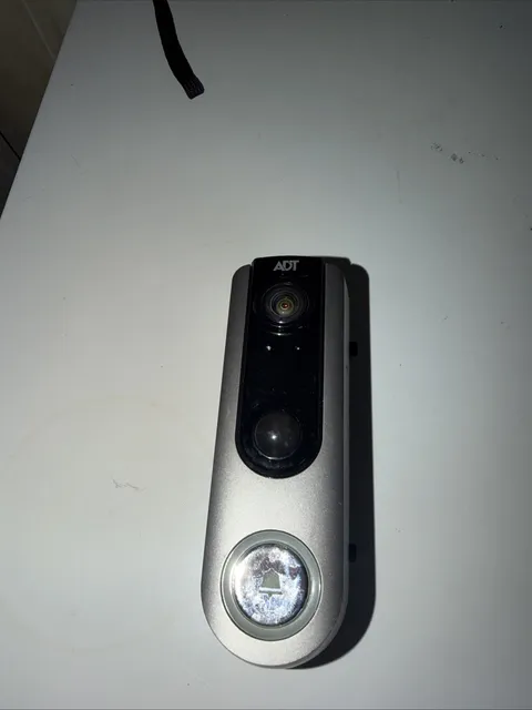 ADT Wireless Indoor/Outdoor Doorbell Camera  model DBC835 | Parts Only