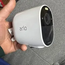Arlo Essential VMC2030 Spotlight Single Wireless Camera w/Mount