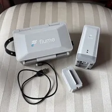 Flume 2 Wireless Smart Home F2200 Water Monitor & F2100 Water Leak Detector