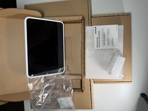 BRAND NEW Vivint Smart Home Sky Control Panel Smart Hub VS-SH2000-C00 (VE)
