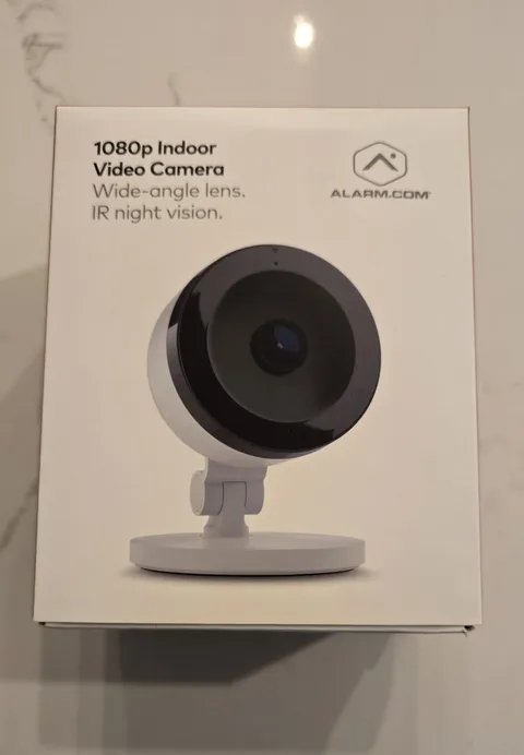 Alarm.com ADC-V522iR Indoor Wi-fi Camera IR night vision new