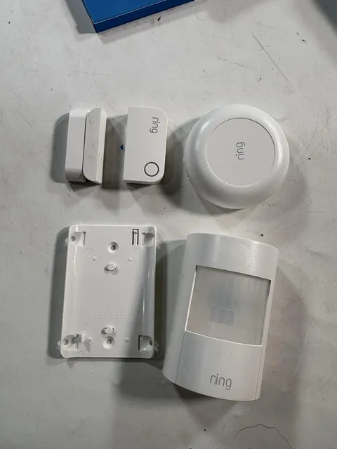 Ring Motion Detector Smoke CO Listener Contact Sensor Lot White Z-Wave Indoor
