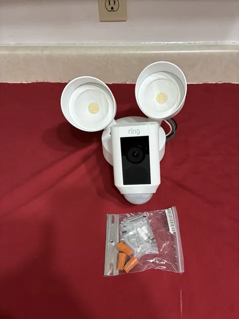 RING Floodlight Cam Wired with Motion-Activated 1080P HD Video - White 5AT3T2
