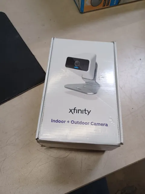 Xfinity Indoor/Outdoor Camera HD Video Night Vis Weather Resistant White 312424