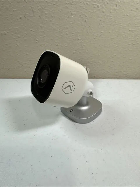 Alarm.com ADC-V723 Wireless Outdoor Security Camera (no power supply)