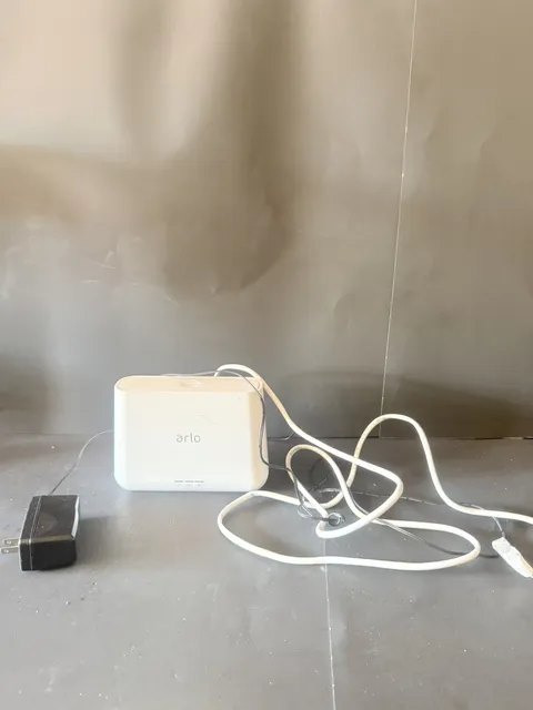 NETGEAR® Arlo Base Station Arlo Pro vmb4000