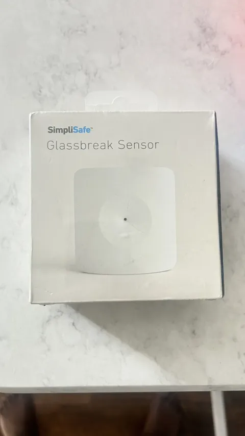 SimpliSafe GBK301 Glassbreak Sensor - White