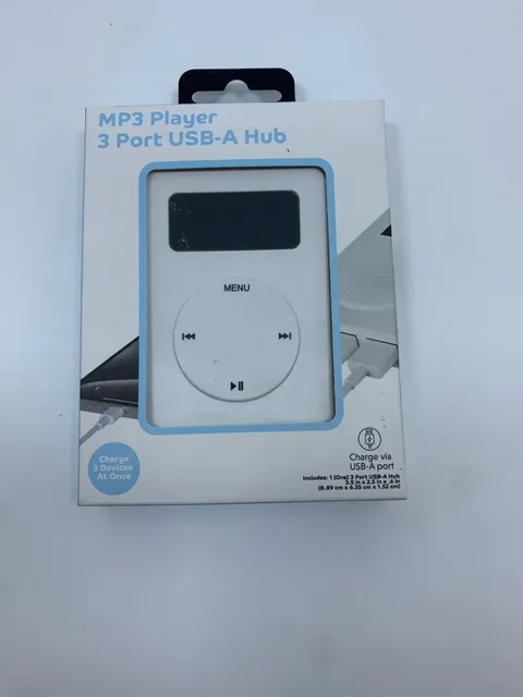 NIB MP3 PLAYER 3 PORT USB-A HUB.