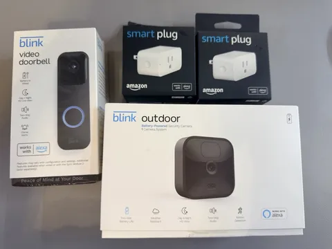 Blink Outdoor 3rd Gen Security Camera Kit Video DoorBell Alexa Amazon Smart Plug