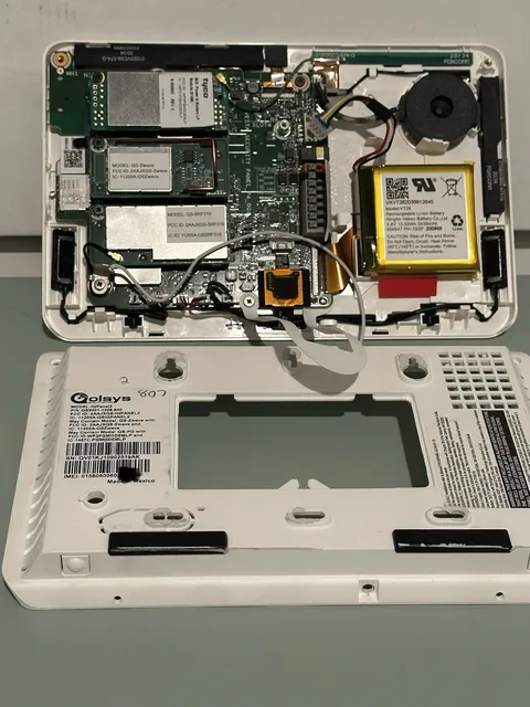 Lot of 2 Qolsys IQPanel2 QS9201-1208-840. PowerG, Zwave, SRF 319.5MHZ PARTS ONLY