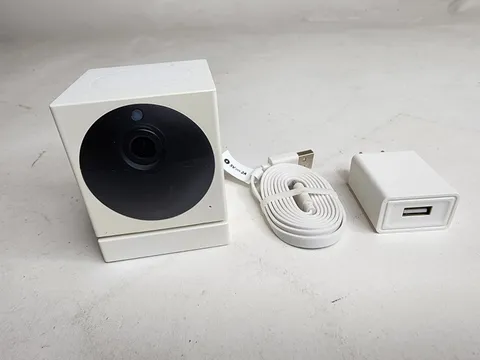 WYZE Cam Outdoor (WVOD1) W/ Power Adapter