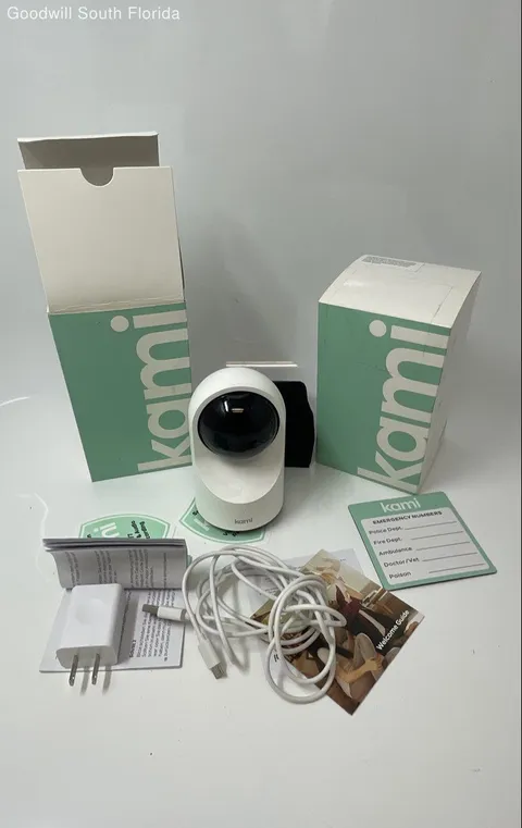 Kami YYS.3218 White Motion Activated Indoor Security Cameras 2 Units Not Tested