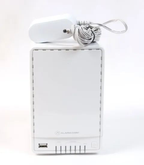 Alarm.com ADC-SVR100 4 Channel Stream/ Network Video Recorder With 1TB HDD u260