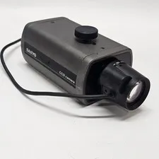Sanyo Color CCTV Camera 24V AC 4W VDC2824 With Lens UNTESTED AS IS FAIR SHAPE