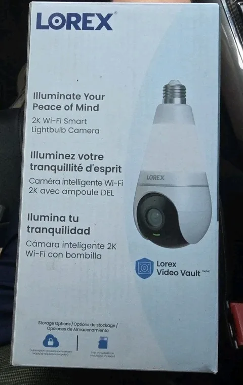 Lorex 2K Wi-Fi Smart LED Ai Lightbulb Camera with Night Vision New In Sealed