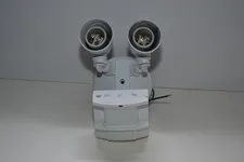 Heath/Zenith SmartCam 5416 Dual Flood Security Light White Motion Sensor Outdoor
