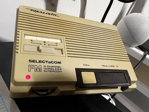Vintage Realistic SELECTaCOM Channel Wireless Intercom  #43-218A - Free Shipping