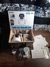 D-Link Cloud Camera 5000 Remote Viewing HD Pan /Tilt Network Camera HD 720P