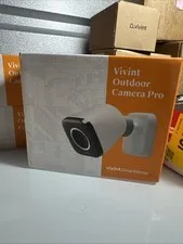 Vivint Outdoor Camera Pro Gen 1 VS-ODC300-WHT - Brand NEW Sealed
