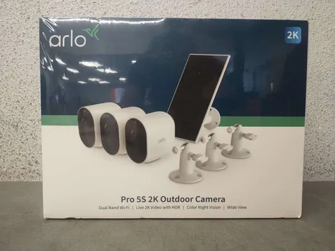Arlo Pro 5S 2K Outdoor Camera 3 Cameras SET w/ Solar Panel - NEW