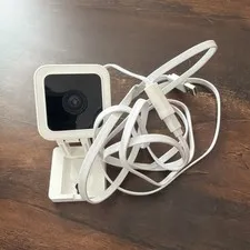 Roku SCS11R Smart Home Indoor Camera — Wired 1080p HD Security
