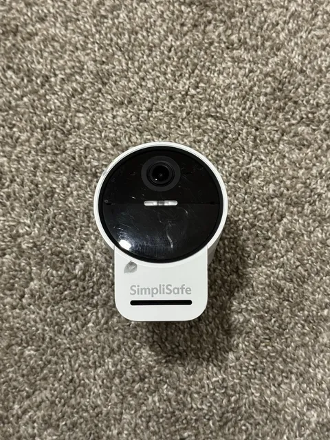 SimpliSafe Outdoor Wireless Security Camera Series 2 1080P HD Active Guard CM021