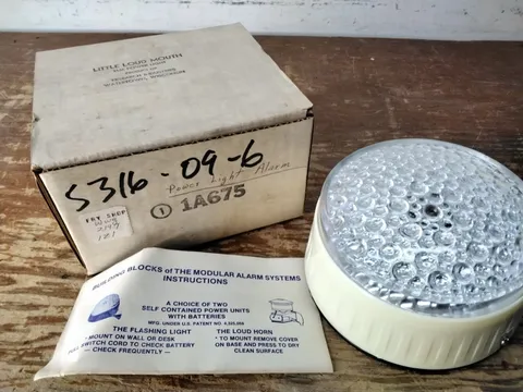 Vintage NOS Little Loud Mouth 2LM Power Light Alarm 
