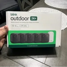 BLINK OUTDOOR 2K+ WIRELESS SMART SECURITY 5 CAMERA SYSTEM W/ SYNC MODULE CORE