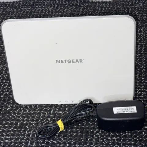 NETGEAR VMB3000 Arlo Base Station with Power Adapter