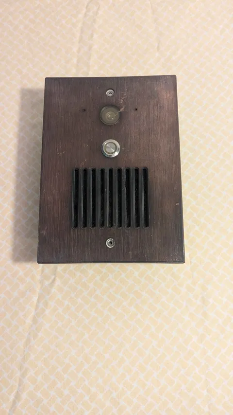 Control4 C4-DSC-EN-VB Exterior Video Intercom Door Station Venetian Bronze