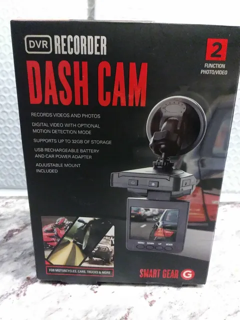 SMARTGEAR PHOTO/VIDEO DASHBOARD CAM motorcycles/truck/auto/more motion detect B2