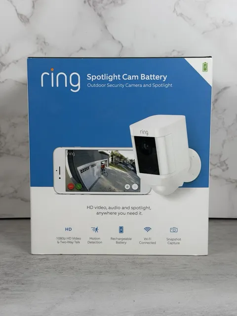 RING Spotlight Cam Battery Outdoor Security Camera & Spotlight (New)