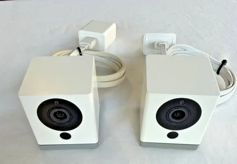 Lot of 2 Wyze Cam v2 1080p HD Indoor Smart Home Security Cameras WYZEC2 Tested