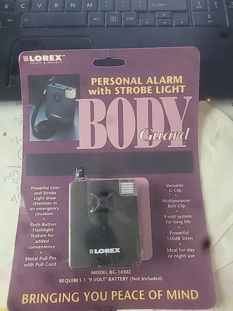 LOREX  90's Personal Alarm W/Strobe Light, Siren Body Guard Model BG-1430Z